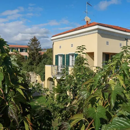 Locazione Turistica Rosso - Nel Giardino Di Renzo - Imp280 إمبيريا