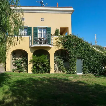 Locazione Turistica Rosso - Nel Giardino Di Renzo - Imp280 شقة إمبيريا