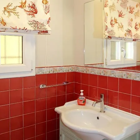 Locazione Turistica Rosso - Nel Giardino Di Renzo - Imp280 إمبيريا